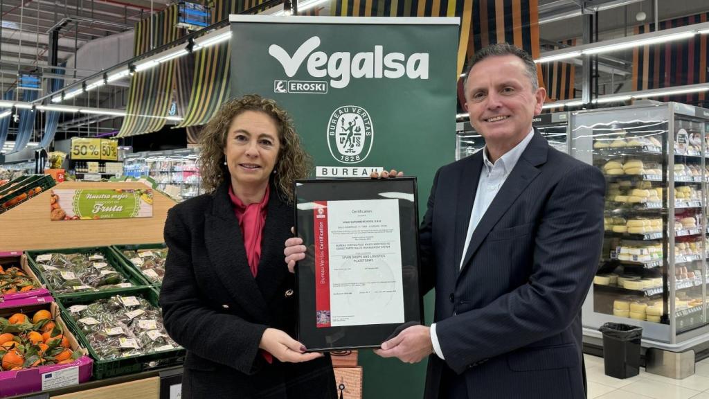 Vegalsa-Eroski obtiene el certificado de desperdicio alimentario de Bureau Veritas.