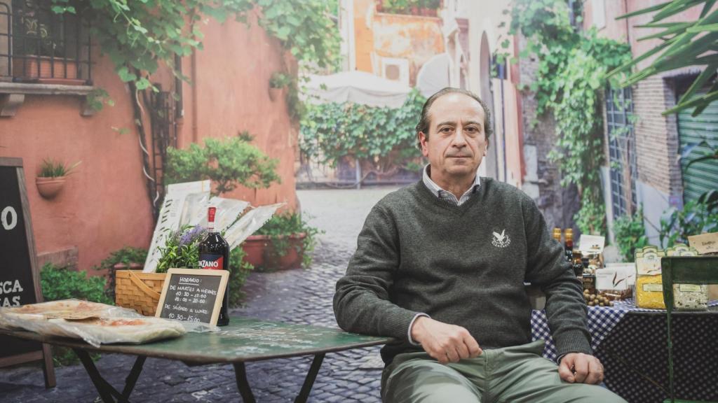 Alfredo Cifani, de los primeros italianos en el barrio que cumple justo 30 años desde que abrió su restaurante Il Pastaio (Ríos Rosas, 49).