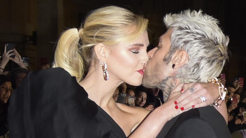 Chiara Ferragni y Fedez, en un acto público en Roma.