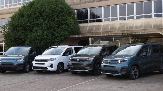 Todos los comerciales ligeros de tamaño compacto del Grupo Stellantis en la fábrica de Vigo.