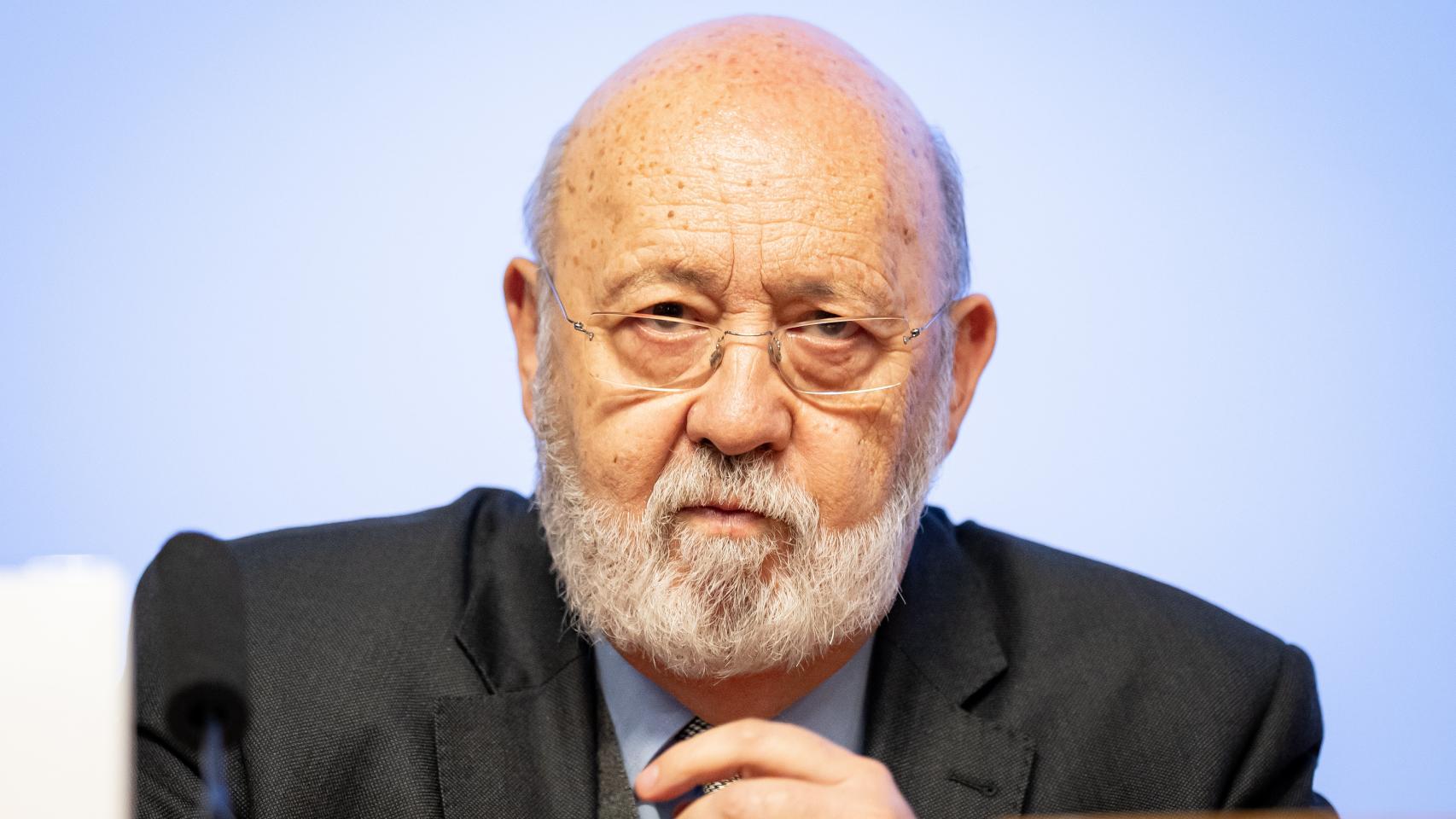 El presidente del CIS, José Félix Tezanos, en la Universidad Complutense el pasado 11 de enero.