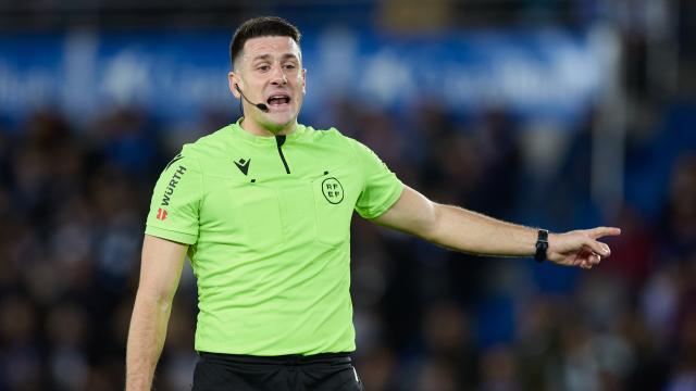 Díaz de Mera, el colegiado que arbitrará el Real Madrid - Sevilla de La Liga