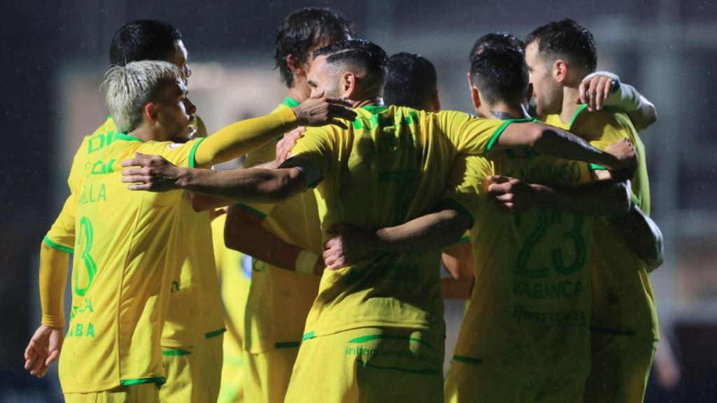 El Deportivo celebra un gol contra el Osasuna B.