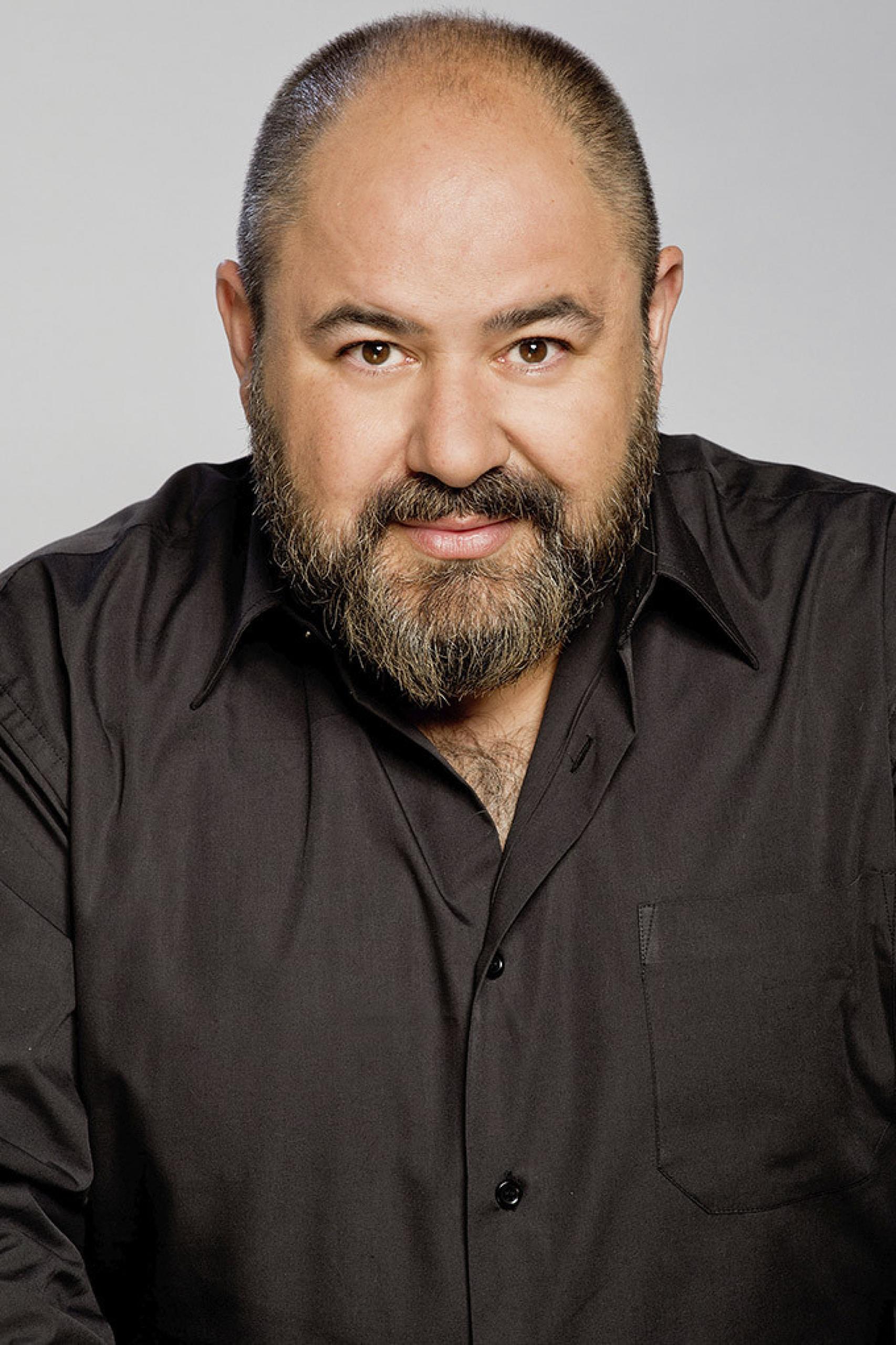 El actor Jorge Calvo en una sesión de fotos