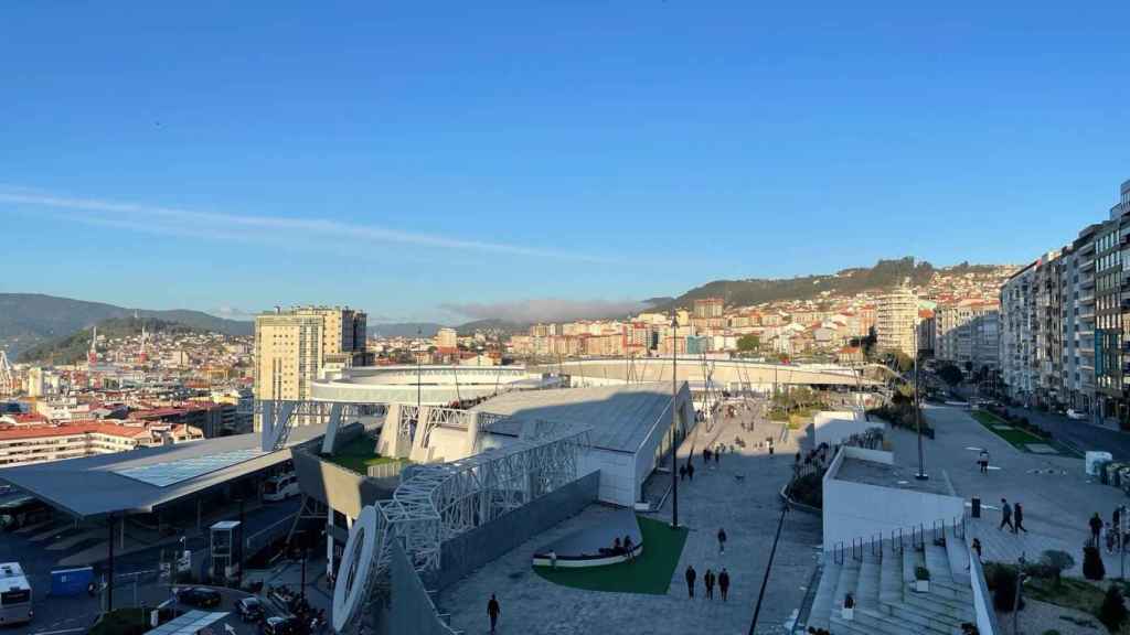 Plaza exterior de Vialia Vigo.