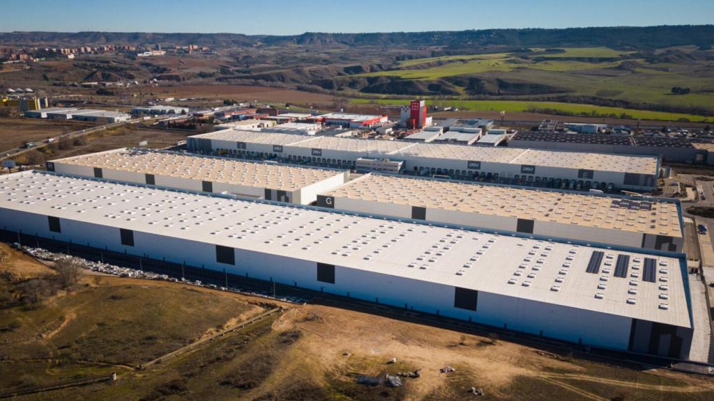 Imagen de las naves que Merlin Properties tiene en Cabanillas del Campo.