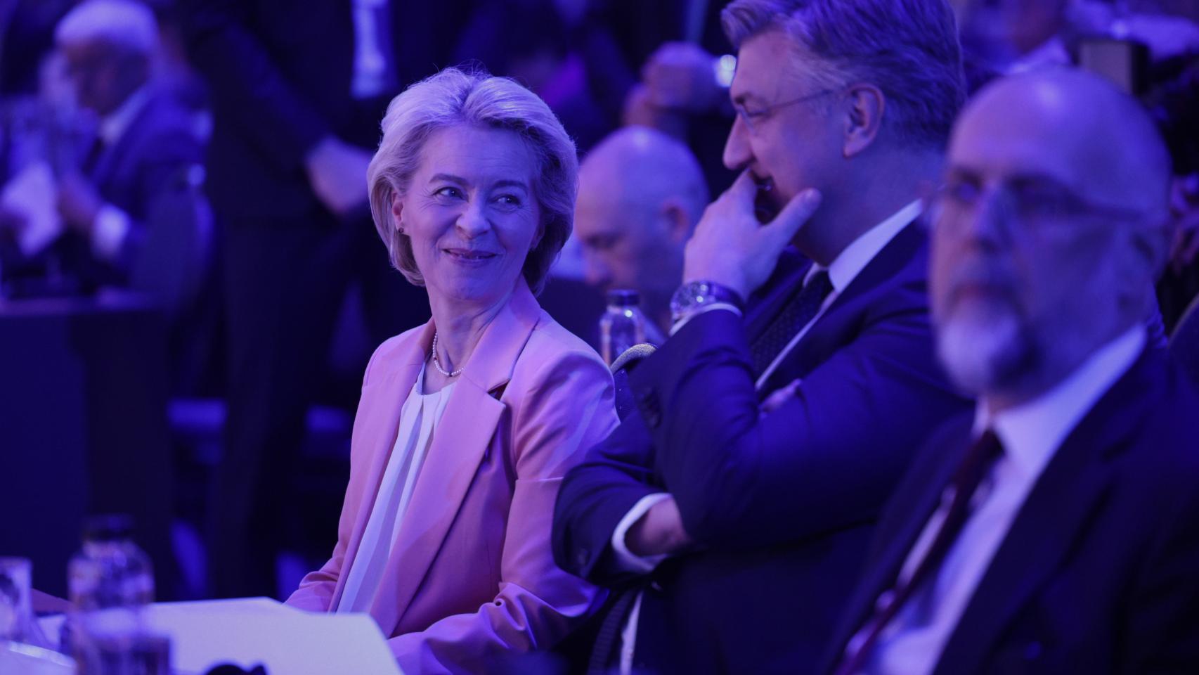 Ursula von der Leyen, presidenta de la Comisión y candidata del PPE a la reelección, en el congreso de Bucarest.