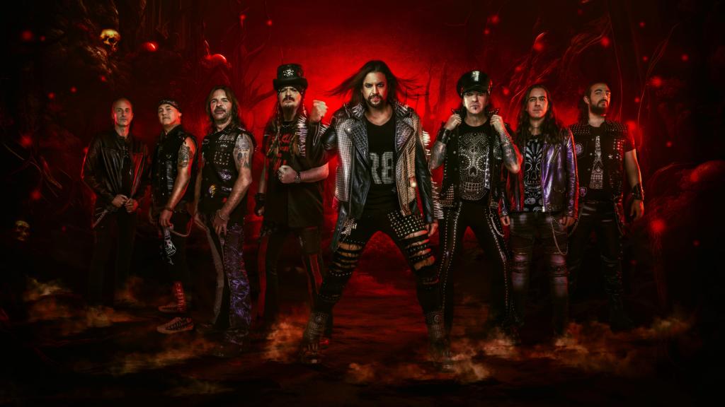 Formación actual de Mägo de Oz, con el cantante Rafa Blas en el centro. Foto: Nat Enemede