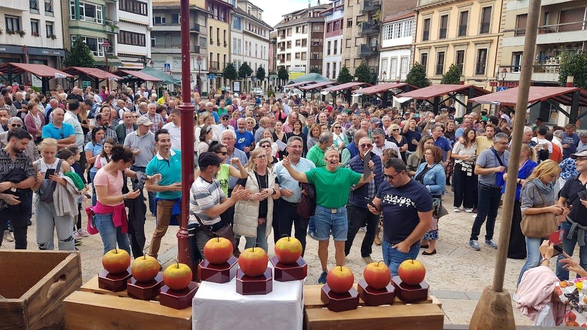 Fiesta sidrerea en Villaviciosa. Foto: Turismo de Villaviciosa