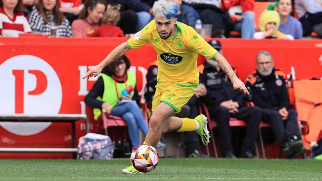 Mella ha sido uno de los canteranos que ha derribado la puerta del primer equipo esta temporada.