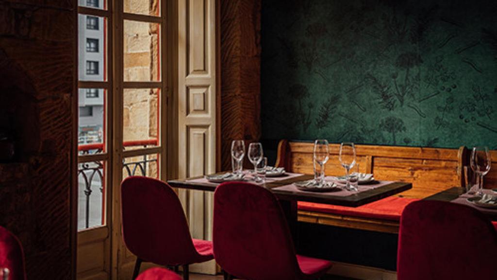 Mesa ventanal El Palace