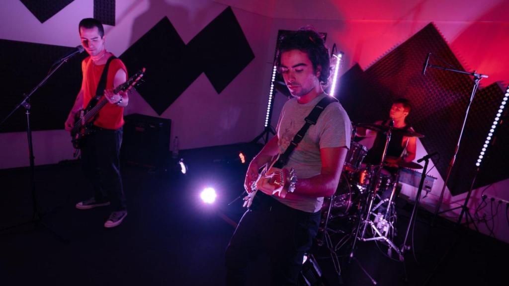 Banda local en un ensayo.