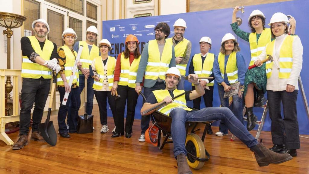 Presentaciónoficial del EMHU en el Concello de A Coruña