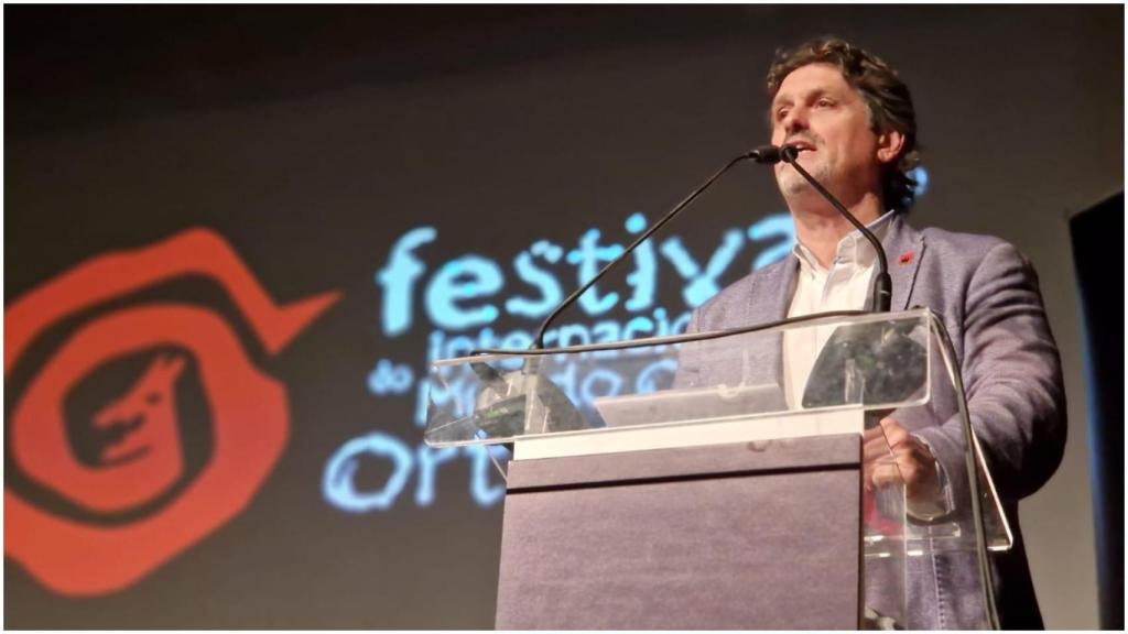 El alcalde Valentín Calvín