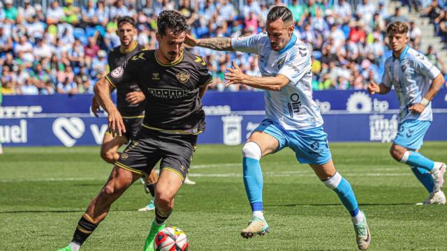 Manu Molina durante el Málaga CF vs. Intercity.