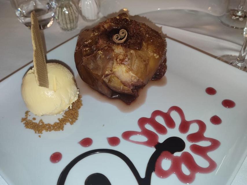 La deliciosa manzana al horno de Don Sebastião.