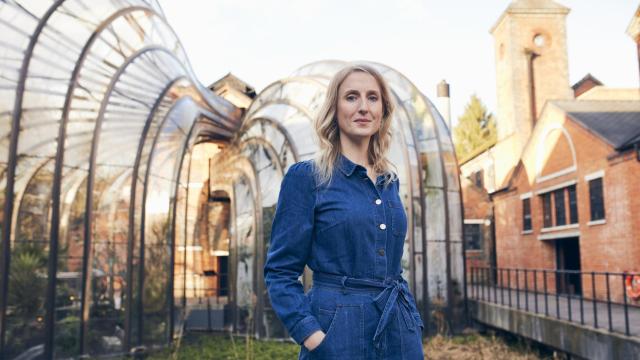 Anne Brock, primera master destiller de ginebra: Esta industria es muy inclusiva con las mujeres