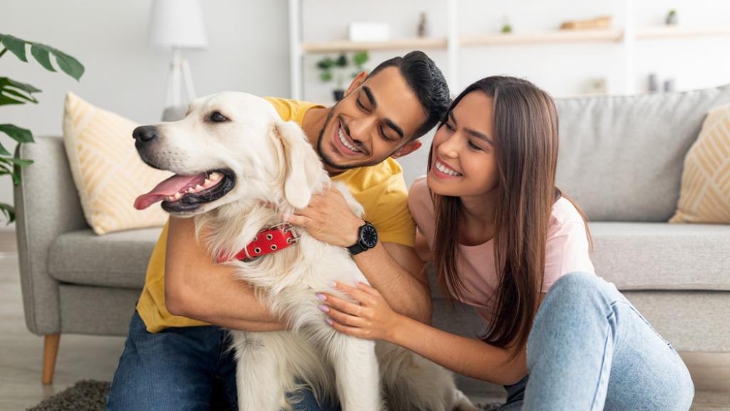 Pareja con su perro