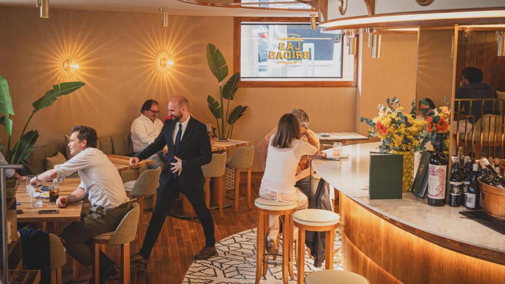 Interior de la taberna Las Bridas este viernes 22 de marzo.