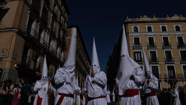 La tradicional procesión de La Borriquita, organizada por la Muy Ilustre Hermandad Sacramental y Penitencial Cofradía de Nazarenos de Nuestro padre Jesús del Amor en su entrada triunfal en Jerusalén