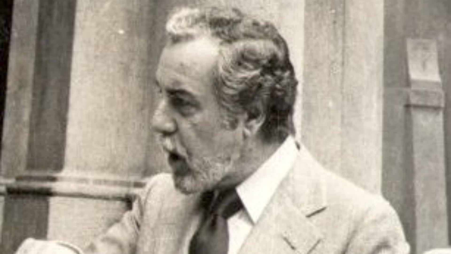 Enzo Roìss, Wikimedia