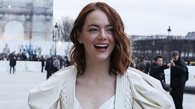 Emma Stone en la Paris Fashion Week 2024