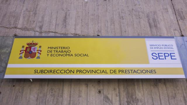 Cartel de una oficina del SEPE