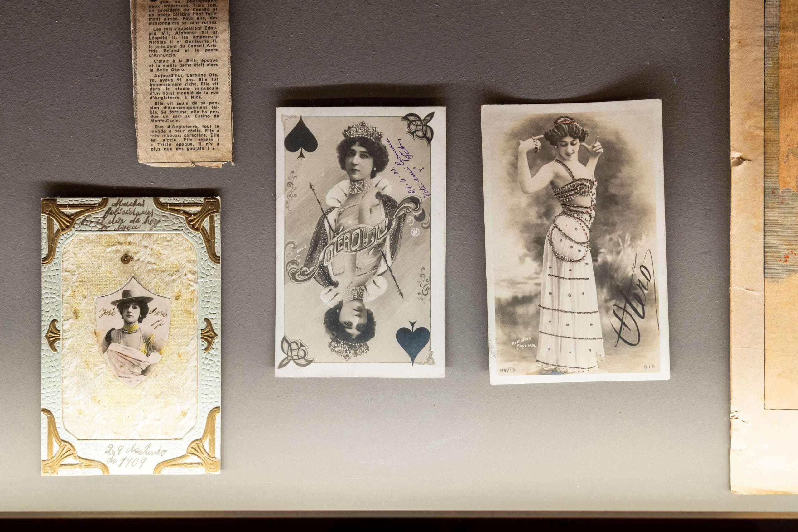 Material recopilado en la casa natal de la Bella Otero, Valga. Foto: Turismo Rías Baixas