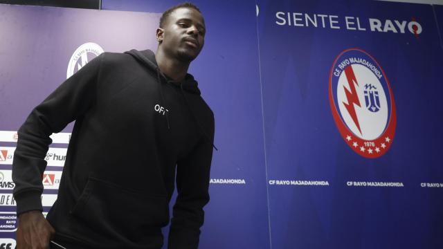 Cheikh Sarr, en la sala de prensa del Rayo Majadahonda