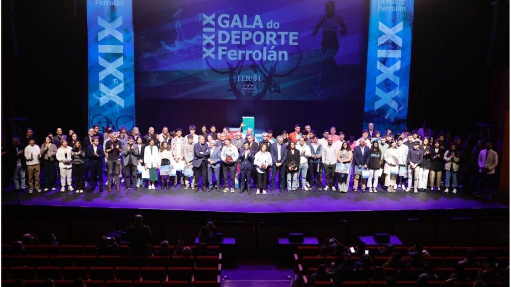 La atleta Miriam Casillas, Carabela de Plata al Mejor Deportista 2023 en la Gala de Ferrol