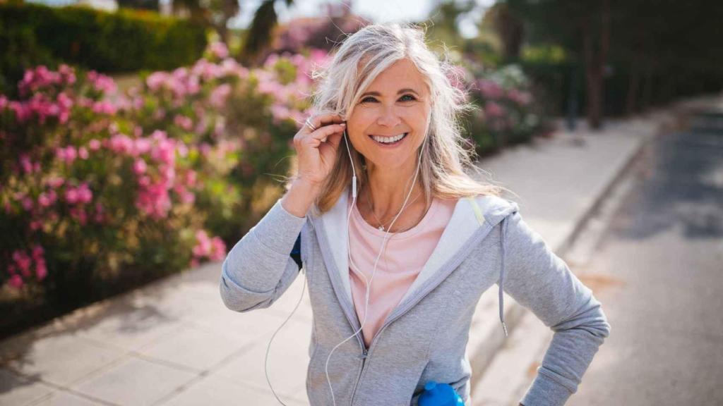 Mujer madura con ropa de deporte.