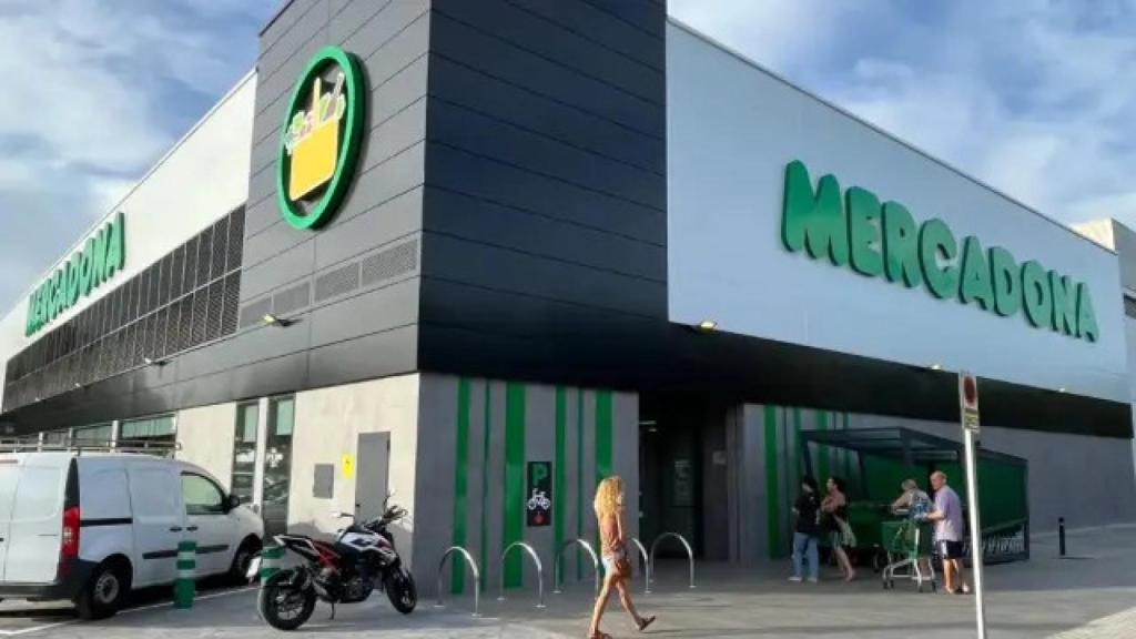 Fachada Mercadona.