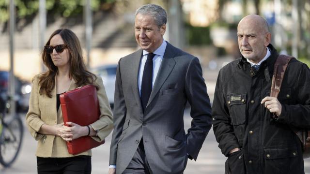 El exministro y expresidente  de la Generalitat Eduardo Zaplana a su llegada a la Audiencia.