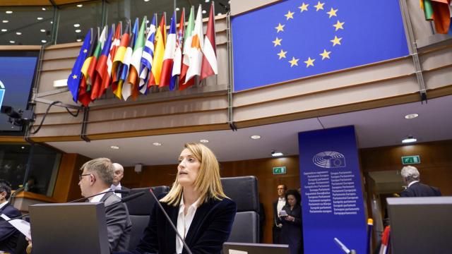 La presidenta de la Eurocámara, Roberta Metsola, durante la votación de este miércoles en el pleno de Bruselas