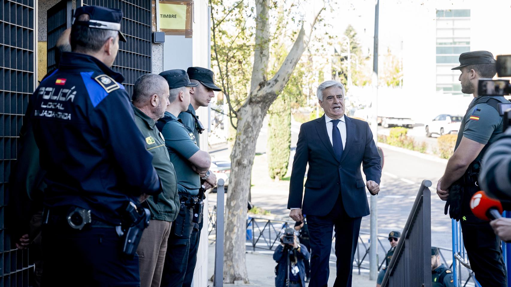 Pedro Rocha, a su llegada al juzgado.