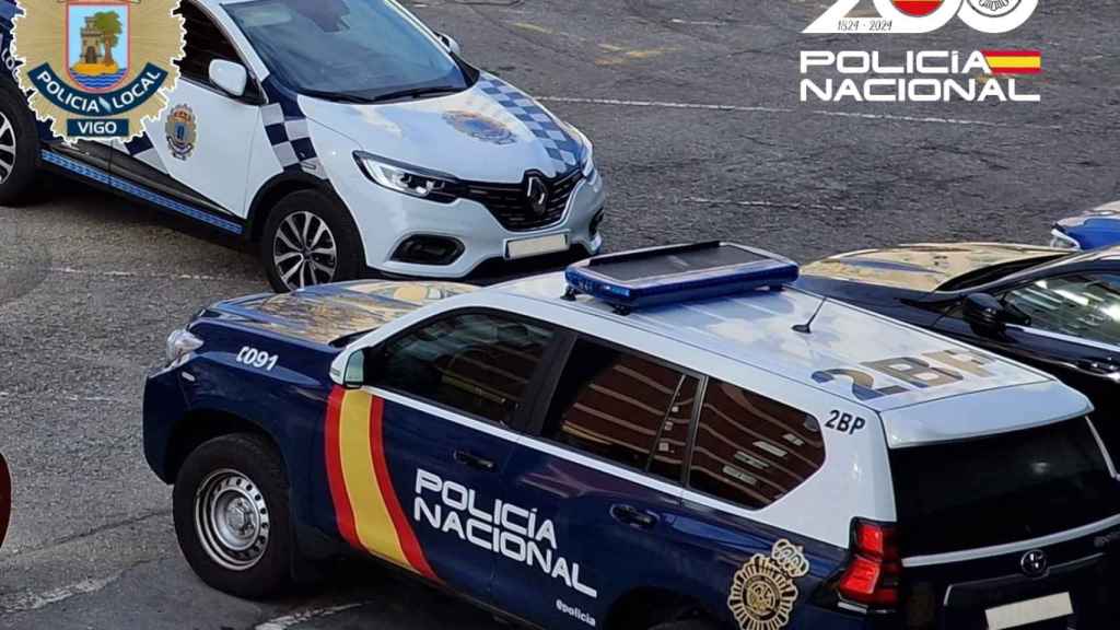Vehículos de la Policía.