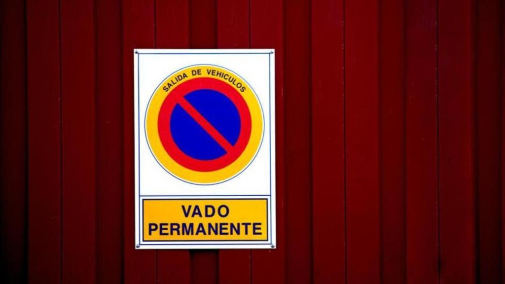 Imagen de archivo de un vado permanente.