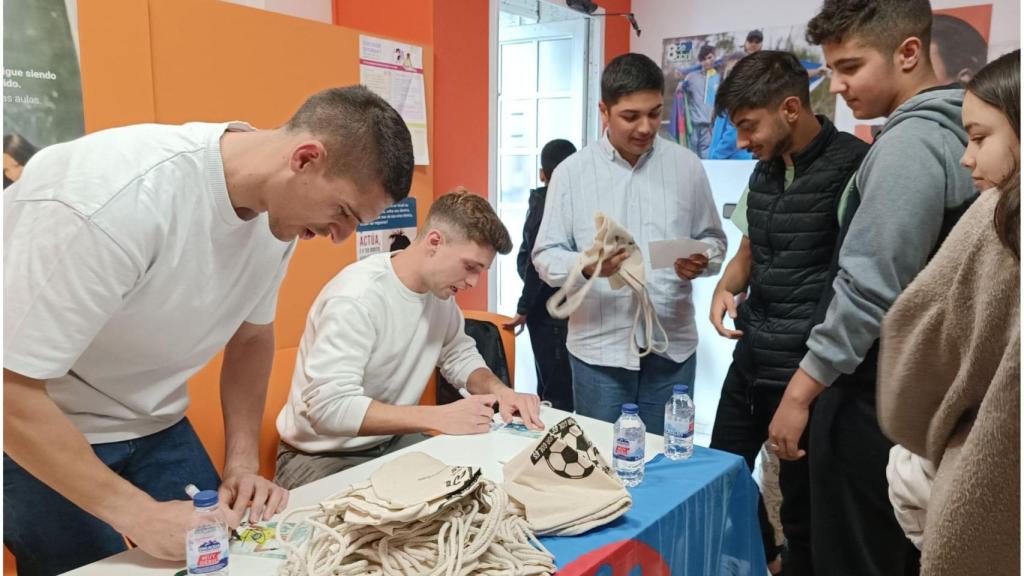 Un momento de la visita a la Fundación Secretariado Gitano
