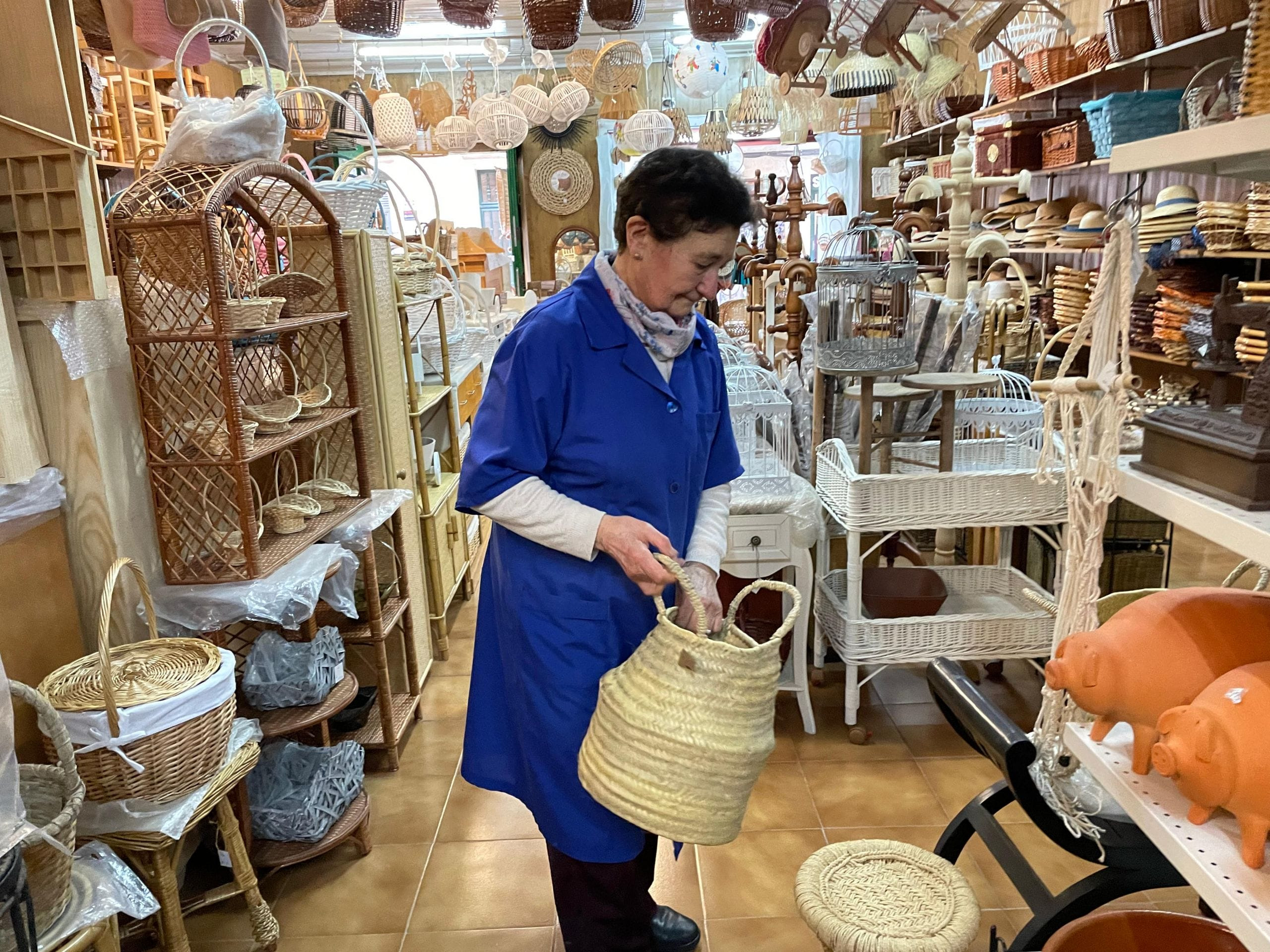 Josefina Matalobos, la última ‘cesteira’ de Pontevedra. Foto: Treintayseis