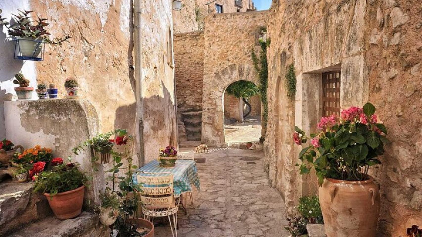 Las calles encantadoras de la localidad de Bocairent.