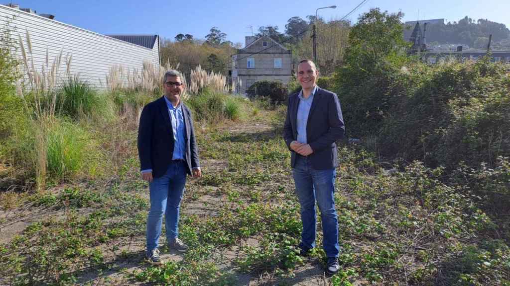 Los concejales populares Miguel Martín y Fernando González Abeijón.