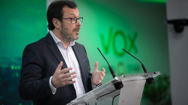 José Antonio Fúster, portavoz nacional de Vox, en una rueda de prensa