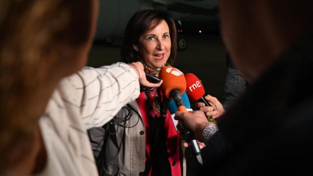 La ministra de Defensa Margarita Robles, este domingo en Torrejón de Ardoz.