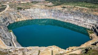 La nueva vida de Aznalcóllar, 'zona cero' del mayor desastre ecológico de Doñana: reabrirá su mina de forma inminente