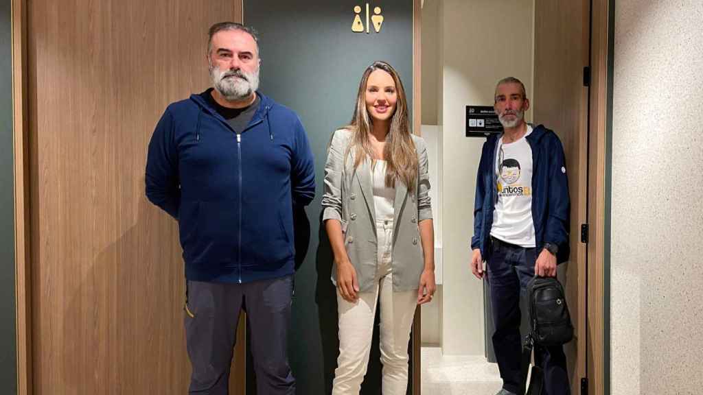 Inauguración del baño ostomizado del centro comercial Gran Vía.