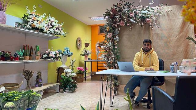 Juanma trabajando en su nuevo negocio de Alaejos