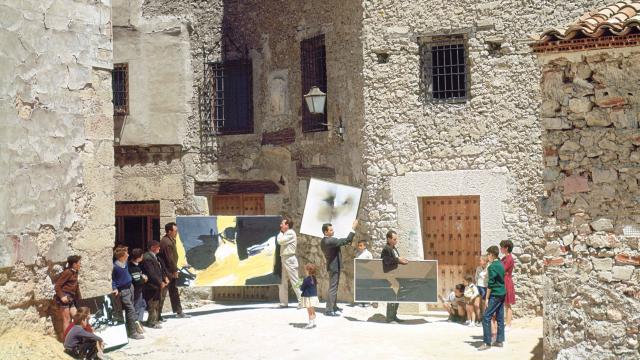 Fotografía publicada en el artículo “Museums: A New View on the Cliff”, en Time, vol. 88, n.º 5, julio de 1966. Foto: Eric Schaal / Cortesía Eric Schaal estate