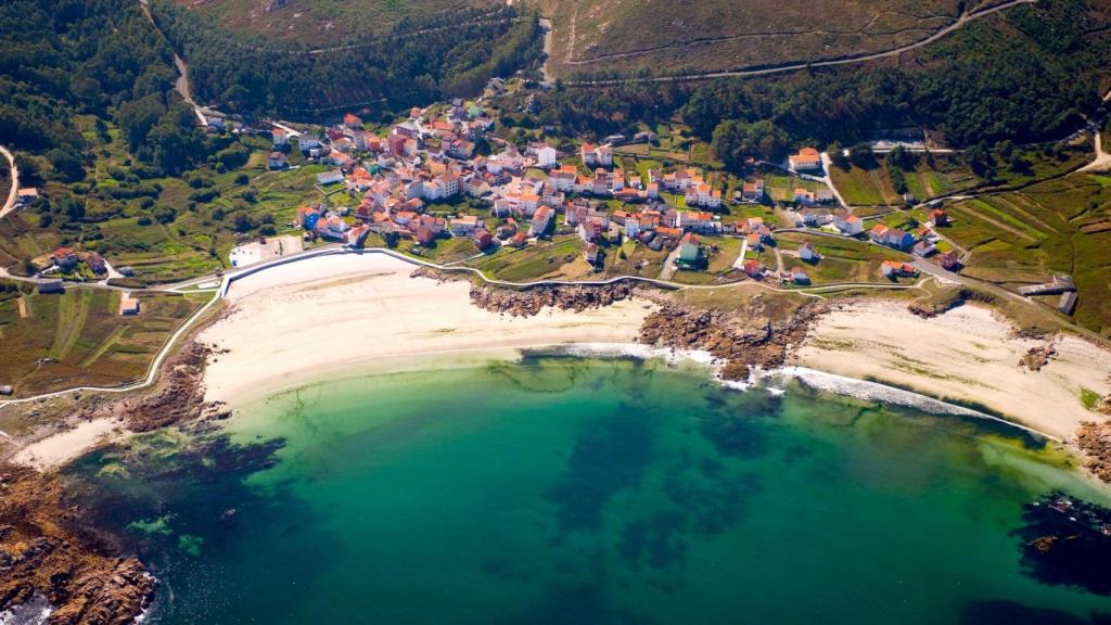 Vista aérea de Arou, Camariñas.