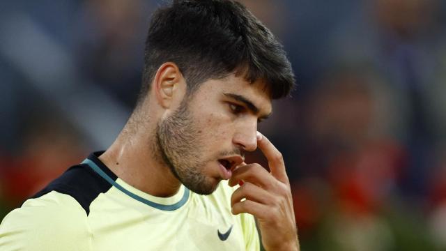 Carlos Alcaraz, con gesto serio en el Mutua Madrid Open.