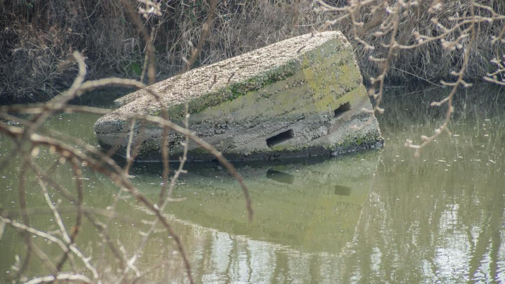 Nido de ametralladoras en el río Jarama.